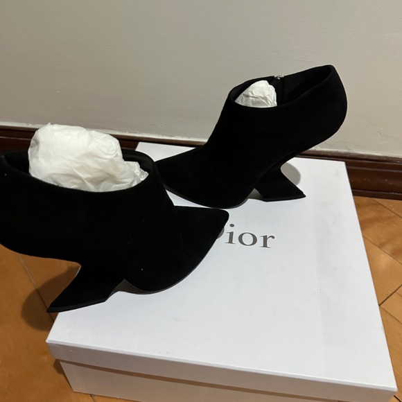 Christian Dior booties - Picture 6 of 7